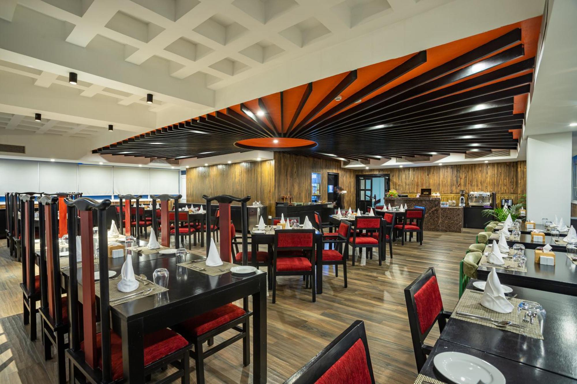 Hotel Lo Mustang Kathmandu Exterior photo